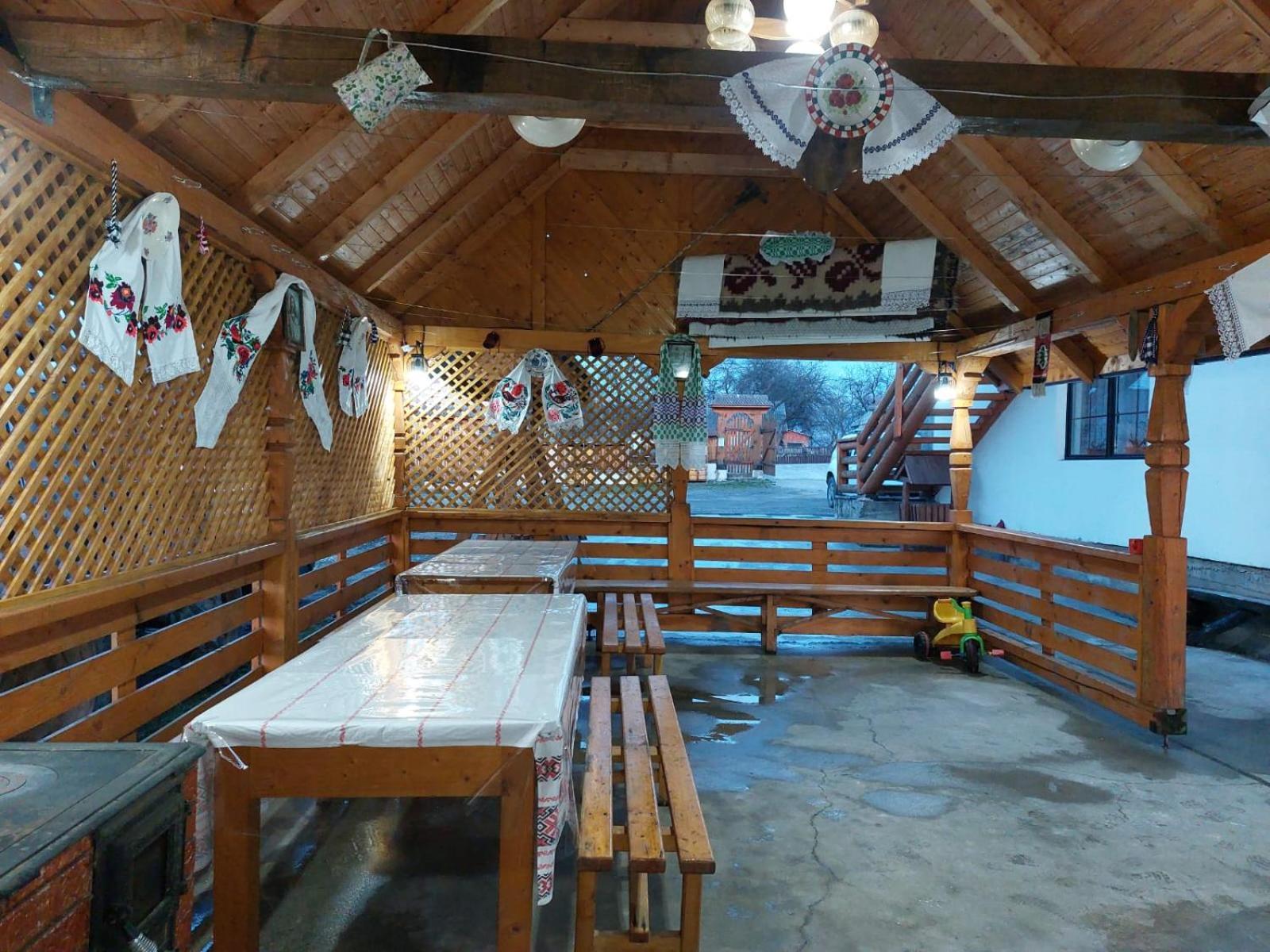 Pensiune Agroturistica "Casa Teodora" Budeşti Exterior foto